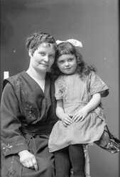 Fru Pauline Erikson - klicka f�r att f�rstora