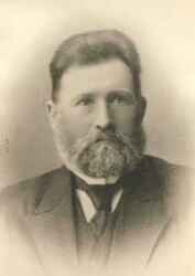 Nämndeman Axel Eriksson, född den 19 november 1855 och död den 2 februari 1940, i Källtorp i Hidinge - klicka för att förstora