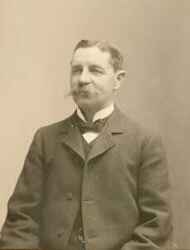 Gustaf Nilsson, född den 5 september 1851 och död den 30 mars 1920, var kassör i Knista sparbank - klicka för att förstora