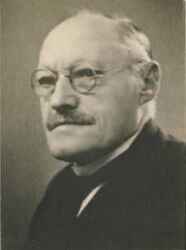 Fabrik�r Nils Aron Klaesson, f�dd 1863 och d�d 1940 - klicka f�r att f�rstora