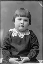 Ida Karlson, flicka - klicka f�r att f�rstora