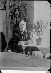 Fröken Erikson, kopia av Olsson, Velanda - klicka för att förstora Fröken Erikson, kopia av Olsson, Velanda - klicka för att förstora