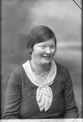 Gertrud Karlson - klicka f�r att f�rstora