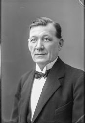 Ernst Karlson - klicka f�r att f�rstora