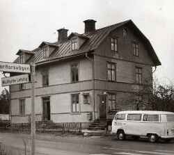 Posthuset i Mullhyttan som revs 1980 - klicka för att förstora