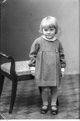 Einar Karlson, flicka - klicka f�r att f�rstora
