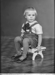 Ruth Andreas�n, gosse - klicka f�r att f�rstora