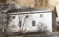 Bönhuset i Riseberga - klicka för att förstora