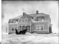 Herr Johnsson vyer Sanna - klicka f�r att f�rstora