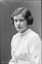 Margareta Helld�n - klicka f�r att f�rstora