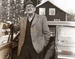 Gustaf Sjögren 93-årig bilförare - klicka för att förstora