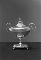 Fru Ingrid Wetter (silversk�l) - klicka f�r att f�rstora