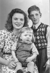 Alfhild Hallblom - klicka f�r att f�rstora