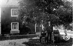 Familjen Larsson - klicka f�r att f�rstora