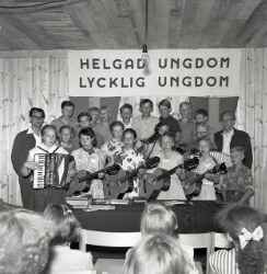 Juniorl�ger i Vekhyttan - klicka f�r att f�rstora