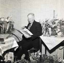 Ernst Sirsj� under sin 50-�rsdag - klicka f�r att f�rstora