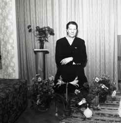 Fru Karin Davidsson i Fjugesta fyller 50 �r - klicka f�r att f�rstora