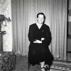 Fru Karin Davidsson i Fjugesta fyller 50 �r - klicka f�r att f�rstora