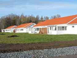 �ren 2017-2018 uppf�r Lekebergs M�leri och Entreprenad AB, Fjugesta 30 stycken nya 2-och 3rumsl�genheter
med adress  Domarringen  Fjugesta. Samtliga l�genheter �r i enplan. En trerumsl�genhet kostar vid 
nyinflyttning 10.000/m�nad. - klicka f�r att f�rstora
