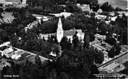 Flygfoto �ver Hidinge nya kyrka - klicka f�r att f�rstora