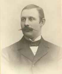 Charkuteristen Axel Larsson i Fjugesta född 1872 och död 1908 - klicka för att förstora