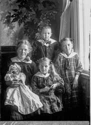 Fru Maria Anderson, barn - klicka f�r att f�rstora