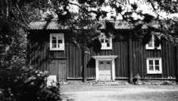 Hubudbyggnaden vid Lands�sen - klicka f�r att f�rstora
