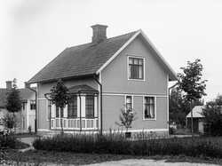 Fr�ken Larsson - klicka f�r att f�rstora