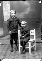 Emil Karlson barn - klicka f�r att f�rstora