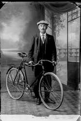 Oskar H�glund - klicka f�r att f�rstora