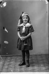 Fru E. Gill�n flicka - klicka f�r att f�rstora